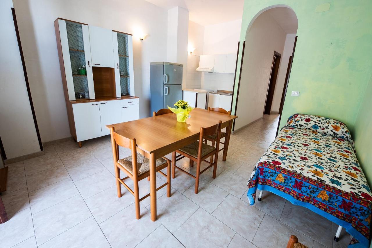 Mancaversa Gallipoli Casa Vacanza Stefania Apartment Marina di Mancaversa Bagian luar foto